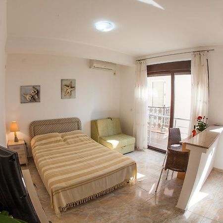 Apartments Lumiere Рафаїловичі Екстер'єр фото