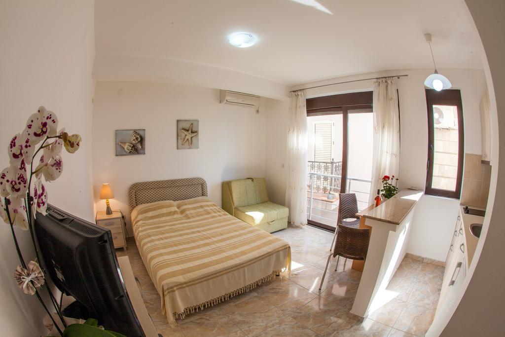 Apartments Lumiere Рафаїловичі Екстер'єр фото